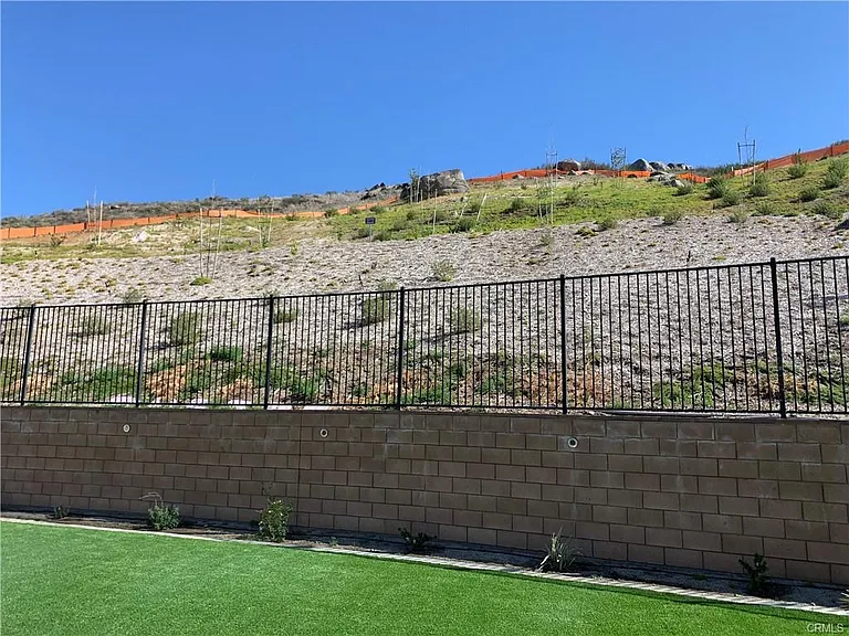 27450 Tyrrhenian Dr — Photo 29