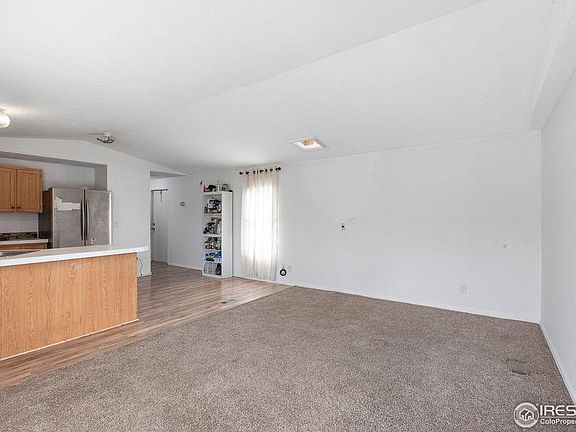 3rd image of 420 E 57th St #106