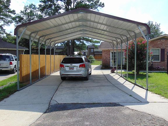 3rd image of 105 Eliza Ln