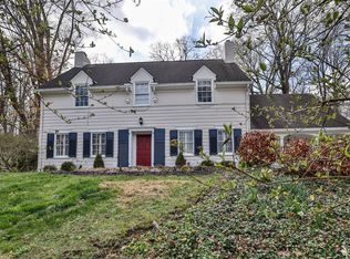 2855 Lower Grandin Rd, Cincinnati, OH 45208