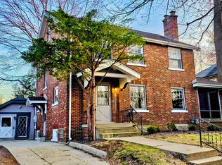 503 E Chestnut St, Bloomington, IL 61701