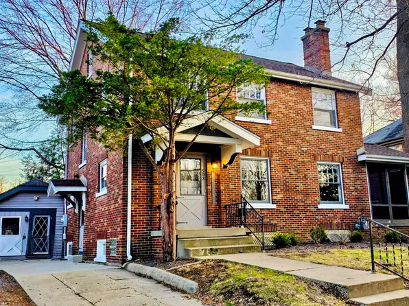 503 E Chestnut St, Bloomington, IL 61701