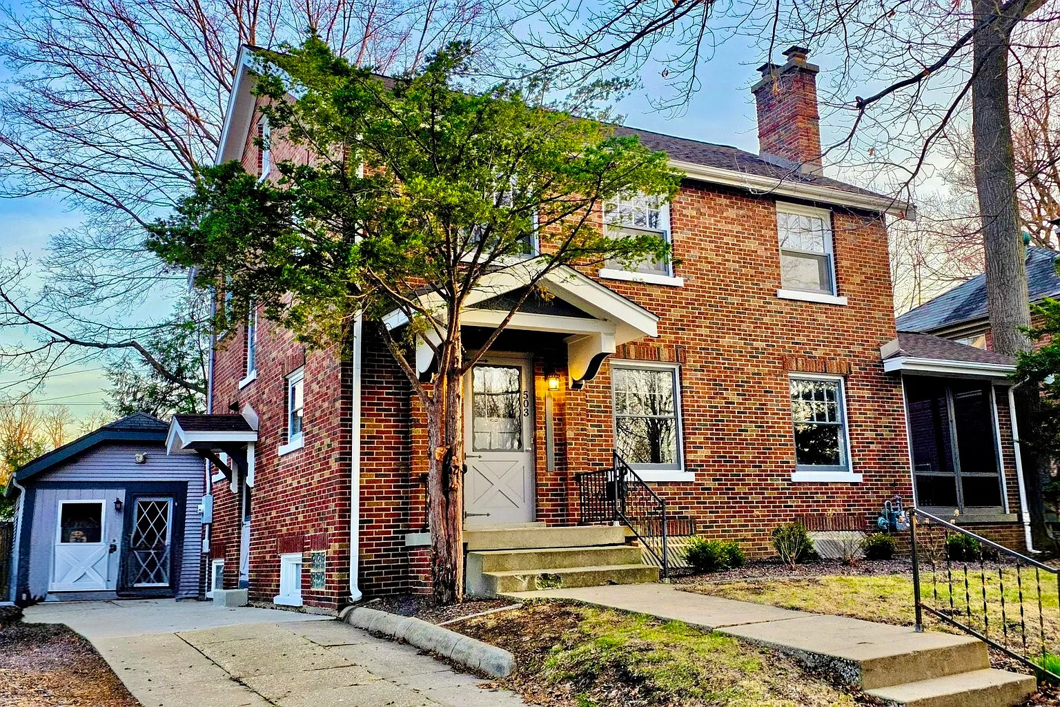 503 E Chestnut St photo 1
