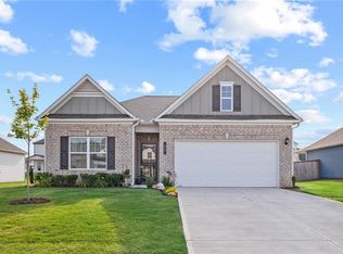 27 Jackson Farm Rd, Cartersville, GA 30120