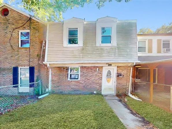 5803 W Hastings Ct, Virginia Beach, VA 23462