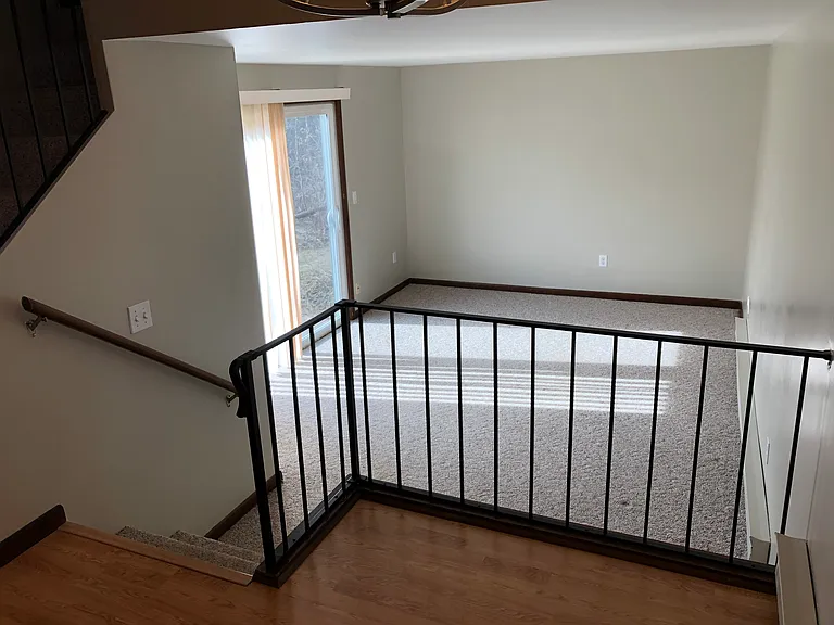 201 N Main St #17 — Photo 8