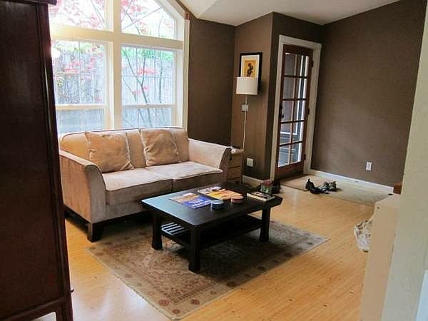 2nd image of 2138 Yaupon Dr