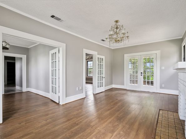 Additional property image - 802 S Montclair Ave, Dallas, TX 75208