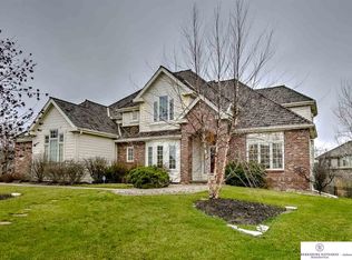 2532 S 191st Cir, Omaha, NE 68130