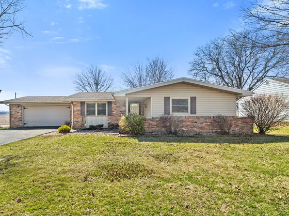 612 E McDonald St, Hartford City, IN 47348