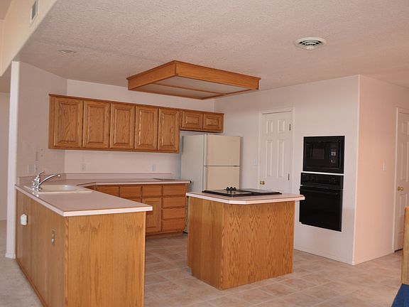 3rd image of 2357 Suntuoso Ct