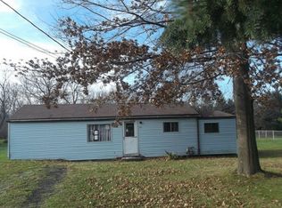 2018 Cook Ave, Erie, PA 16510