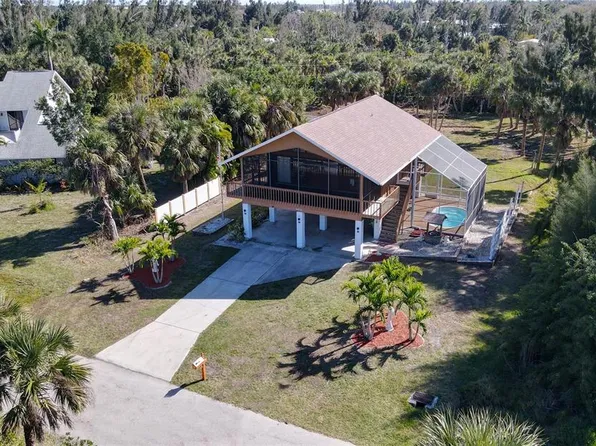 3429 Island View Dr, Punta Gorda, FL 33950