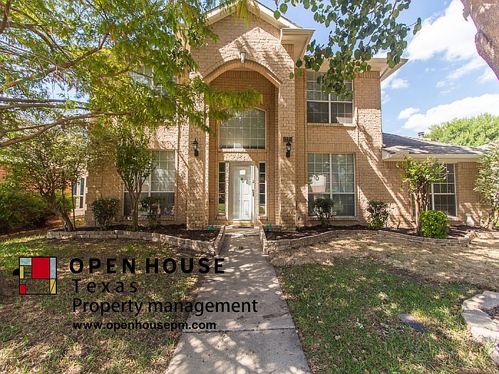 1st image of 1321 Black Oak Dr