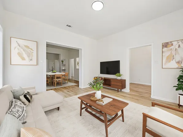 915 Centre St, Dallas, TX 75208