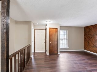 Available Now! 2 Bed 2 Bath Apartment! $995.00, Kansas City, MO 64133
