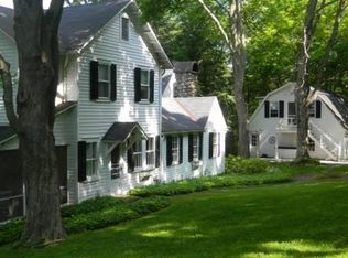 301 Lane Gate Rd, Cold Spring, NY 10516