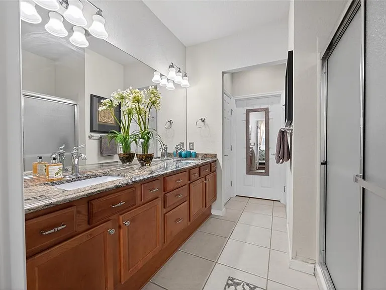 9106 SW 65th Loop — Photo 12