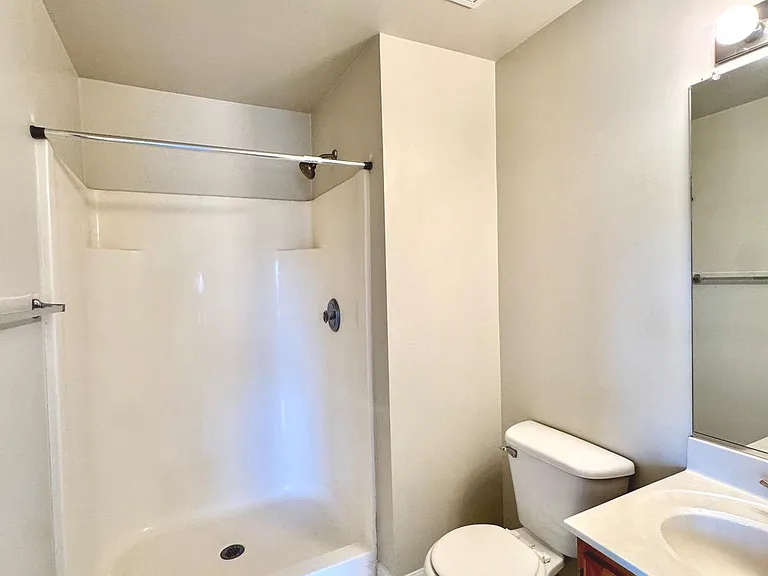 152 Brookland Ct #10 — Photo 19