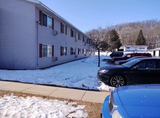 803 Roundhouse Addition APT 105, Mc Gregor, IA 52157