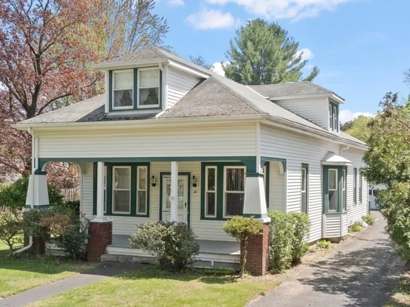 28 Old Lane, Hudson, NY 12534