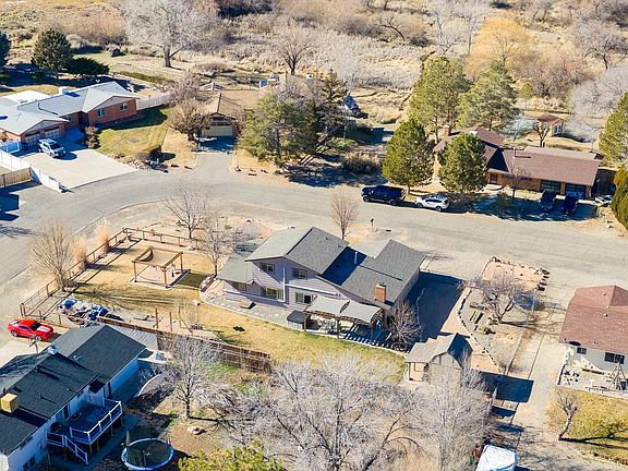 5th image of 430 Avenal Ln