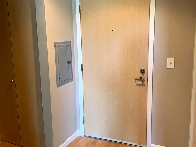 424 N 85th St #305 — Photo 11