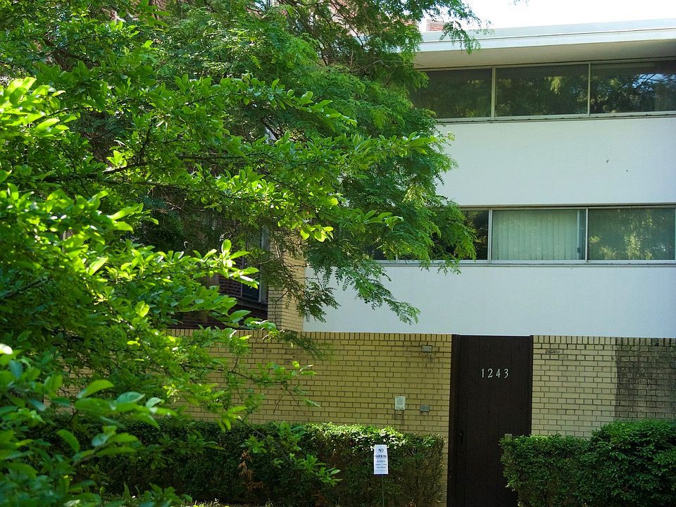 1st image of 1243 E Madison Park