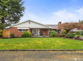 721 18th St NW, Puyallup, WA