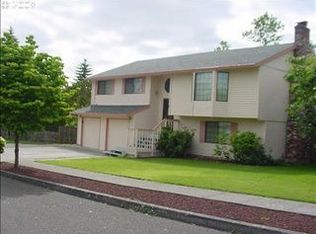 21418 NE Hancock St, Fairview, OR 97024