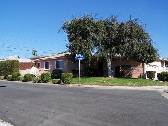 1st image of 5030 Beech St