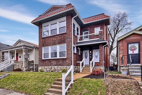 2nd image of 4413A Delor St