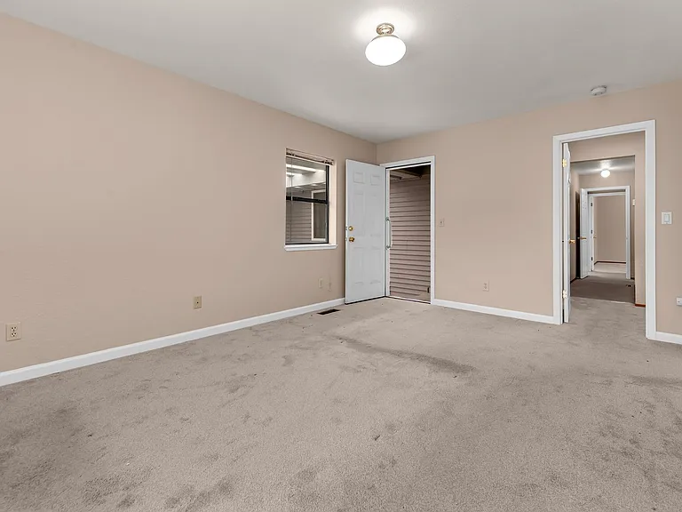 1985 Ponderosa Dr — Photo 39
