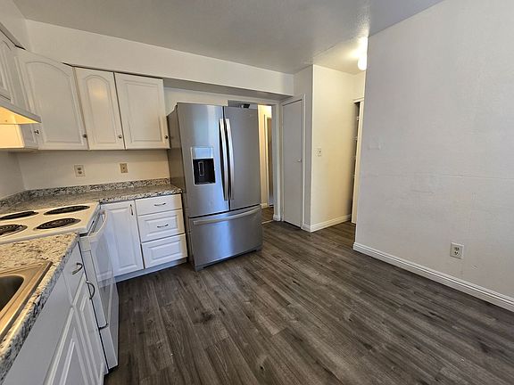 5th image of 1414 E 9th St Unit 2