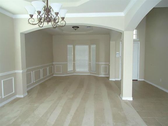 3rd image of 1737 White Falls Dr