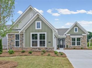 121 Laurel Farms Ln, Dallas, GA 30157