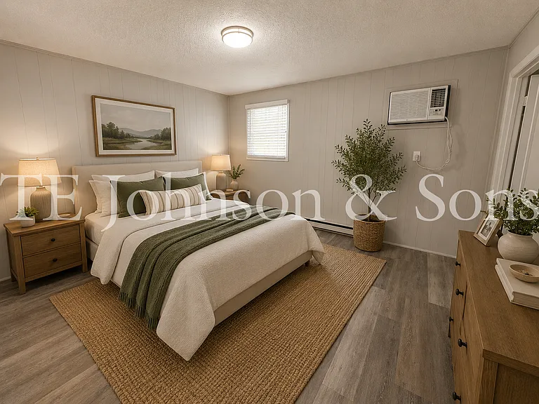 2550 Green Oaks Ct #B — Photo 13