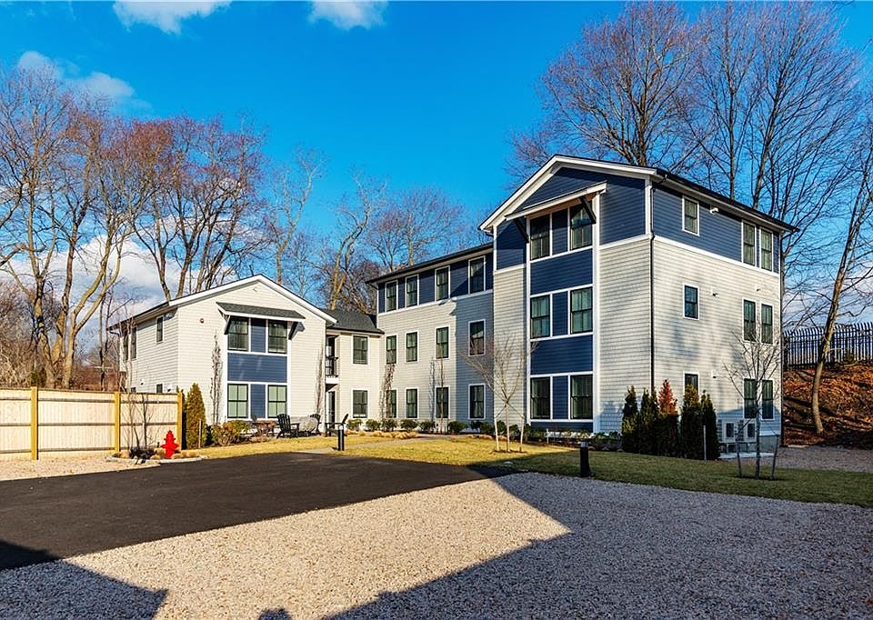 1st image of 32 Exchange St #103