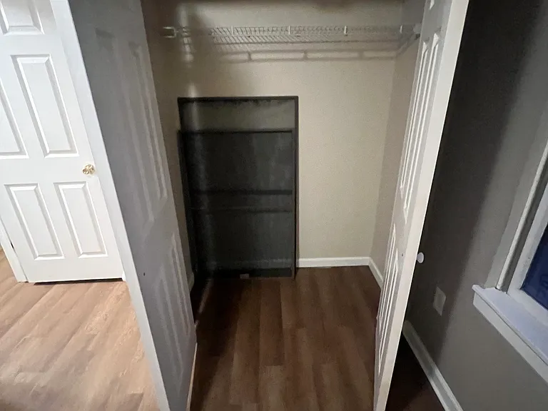1130 Luzerne St #3 — Photo 14