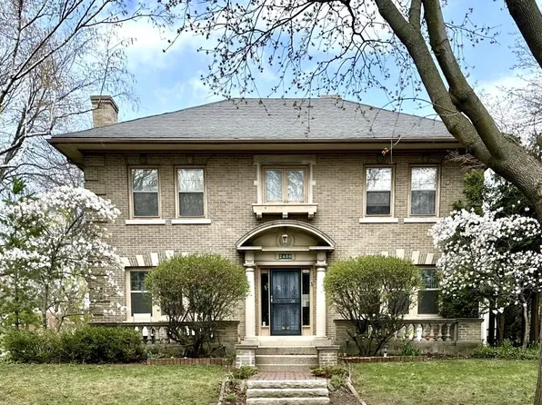 2400 East Newton AVENUE, Shorewood, WI 53211