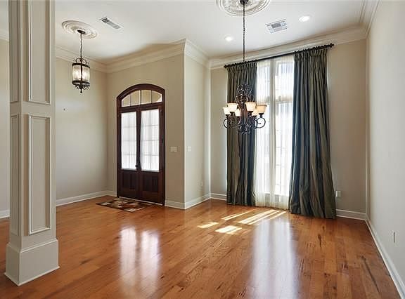 3rd image of 3049 Hill Ct