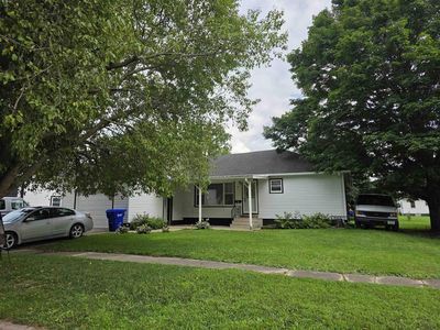 501 2nd St NW, Independence, IA, 50644