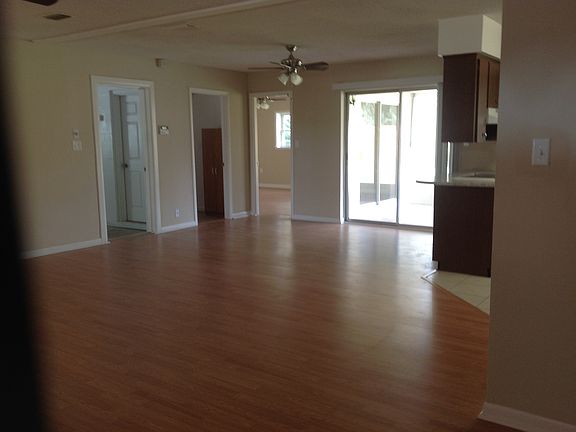 2nd image of 5539 Harbor Dr W