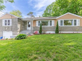 121 Rock Spring Rd, Stamford, CT 06906