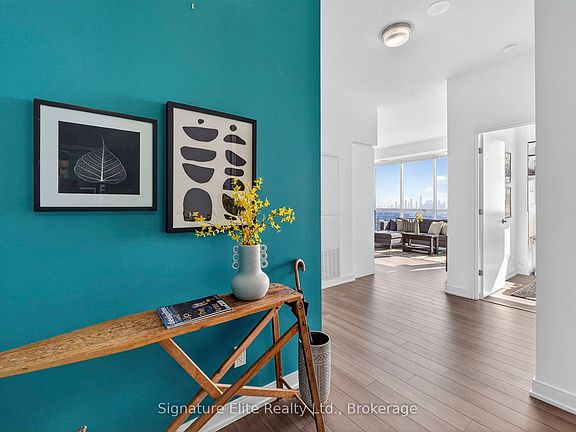 2nd image of 20 Thomas Riley Rd #1807