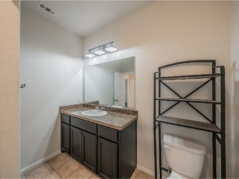 7325 Wavecrest Way — Photo 21