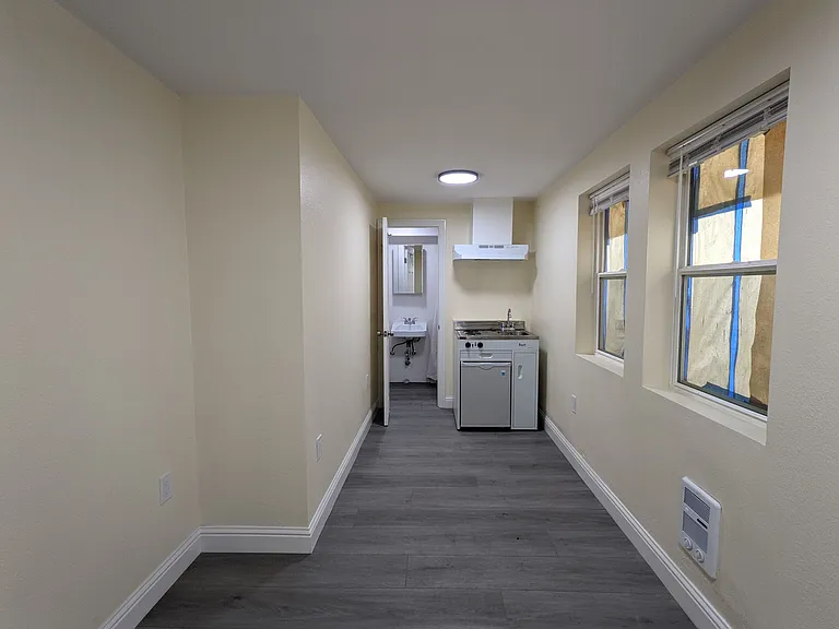 2312-14 Ellsworth Street — Photo 13