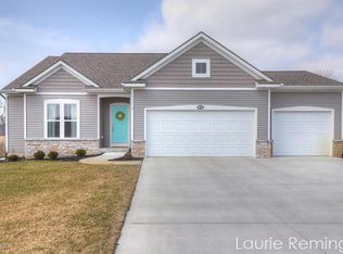 9025 Wabasis Pointe Dr NE, Greenville, MI 48838