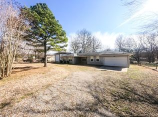 28372 E 2nd St, Catoosa, OK 74015