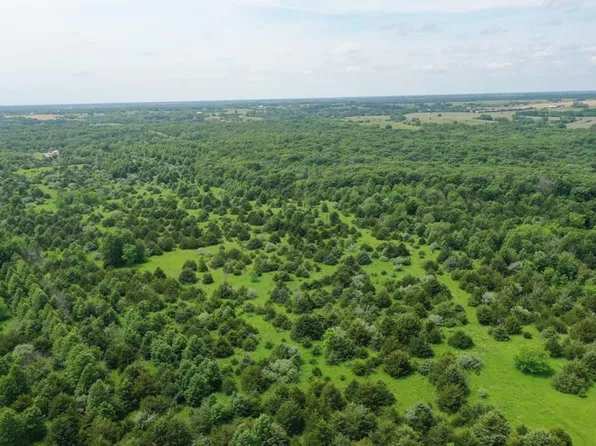 4 Koner Rd, Brookfield, MO 64628